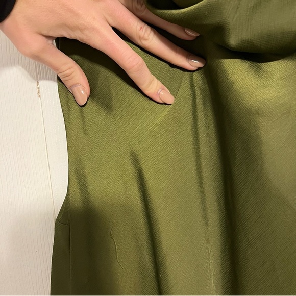 ASTR The Label Gaia Green Midi Dress - Picture 10 of 10